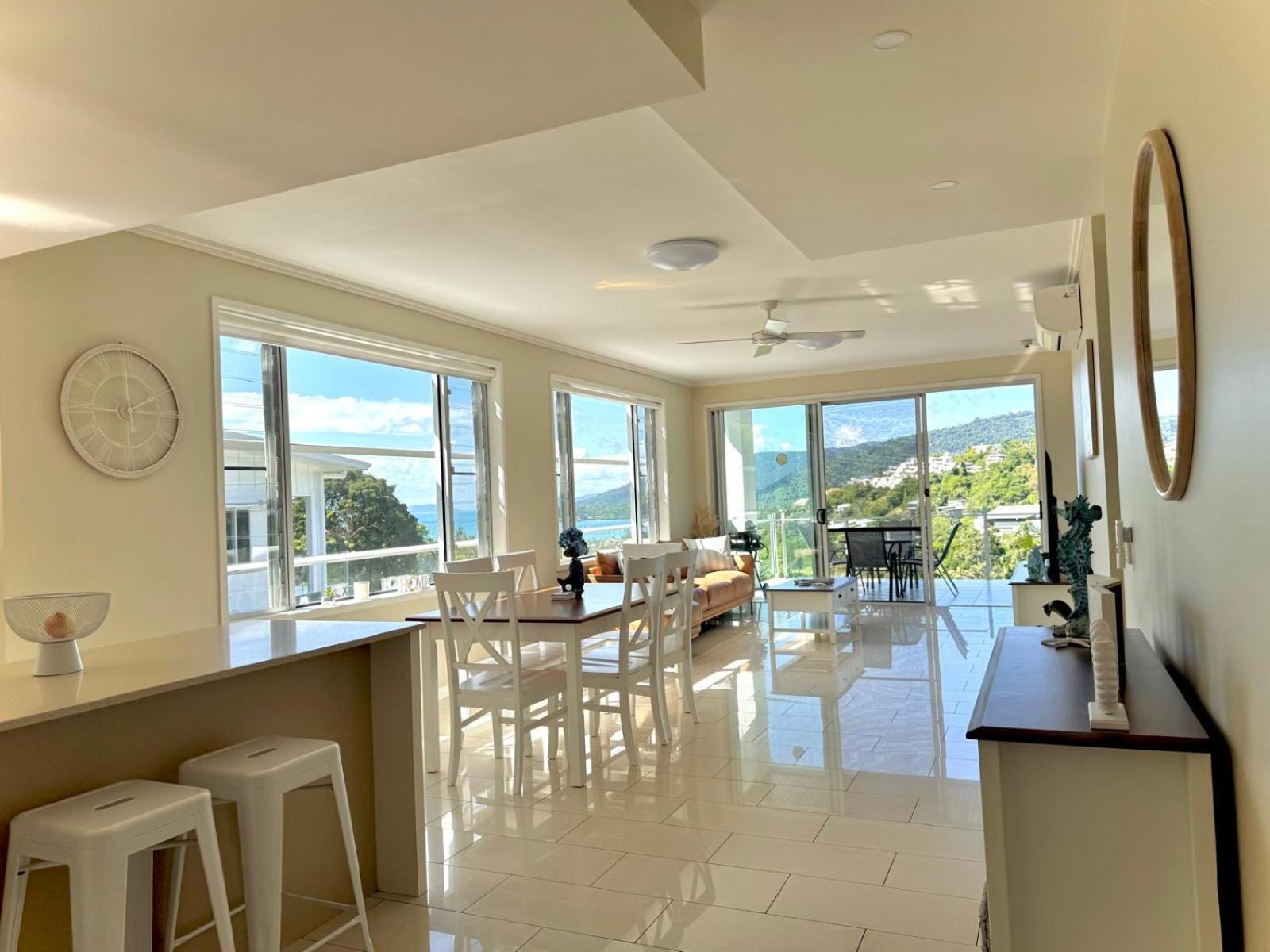 Aparthotel Airlie Summit Airlie Beach